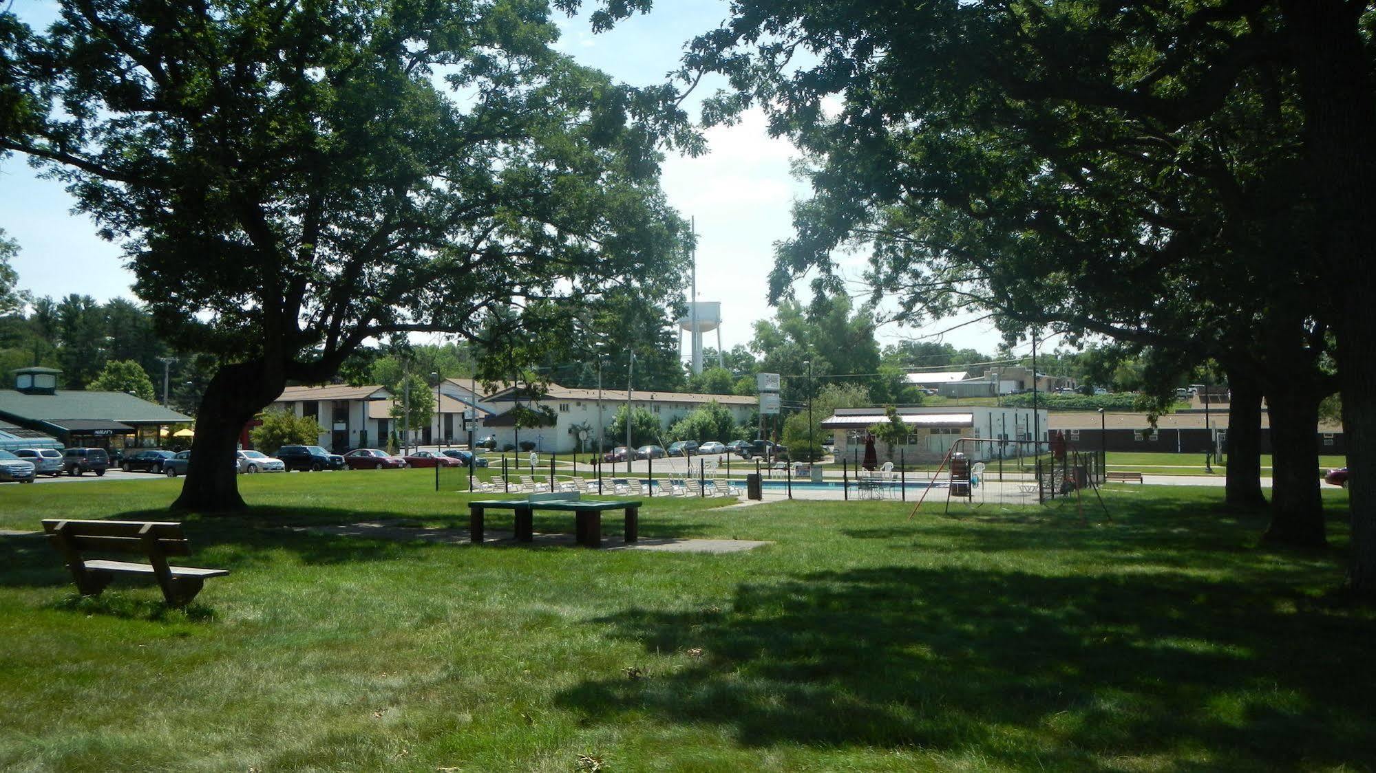 Indian Trail Motel Wisconsin Dells Extérieur photo