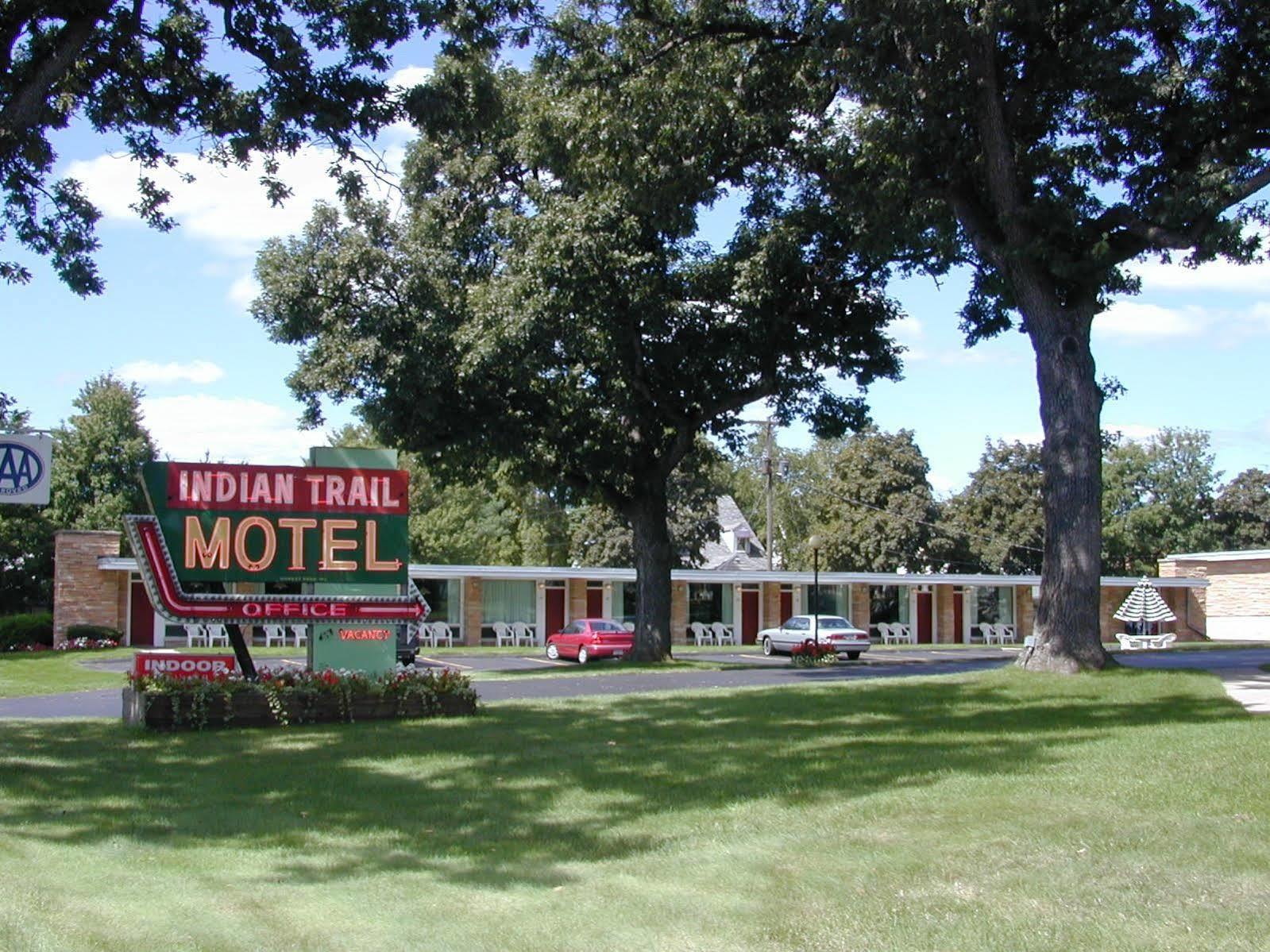 Indian Trail Motel Wisconsin Dells Extérieur photo