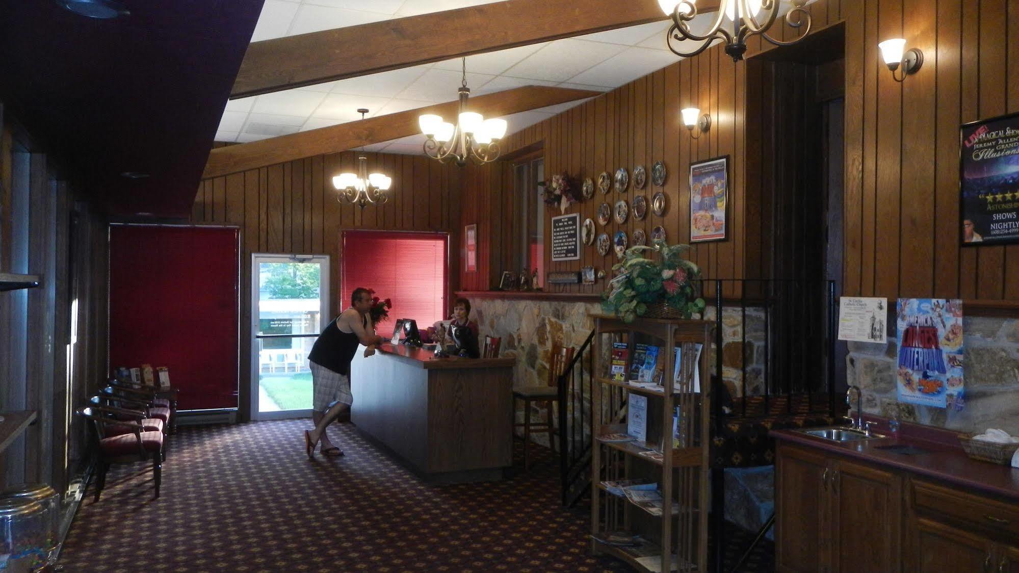 Indian Trail Motel Wisconsin Dells Extérieur photo