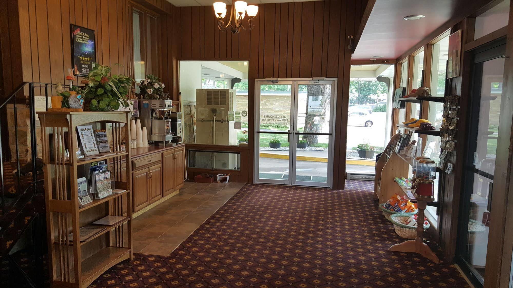 Indian Trail Motel Wisconsin Dells Extérieur photo